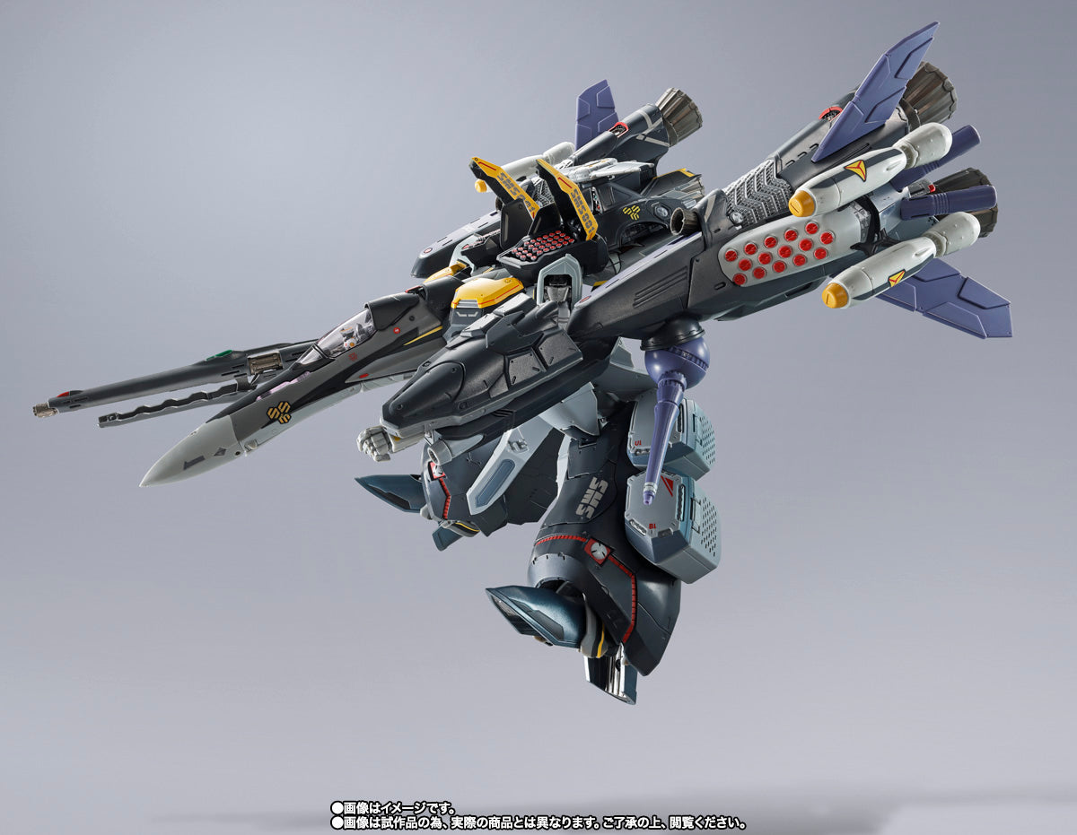 【限定】DX超合金 VF-25S アーマードメサイアバルキリー (オズマ・リー機)リバイバルVer.