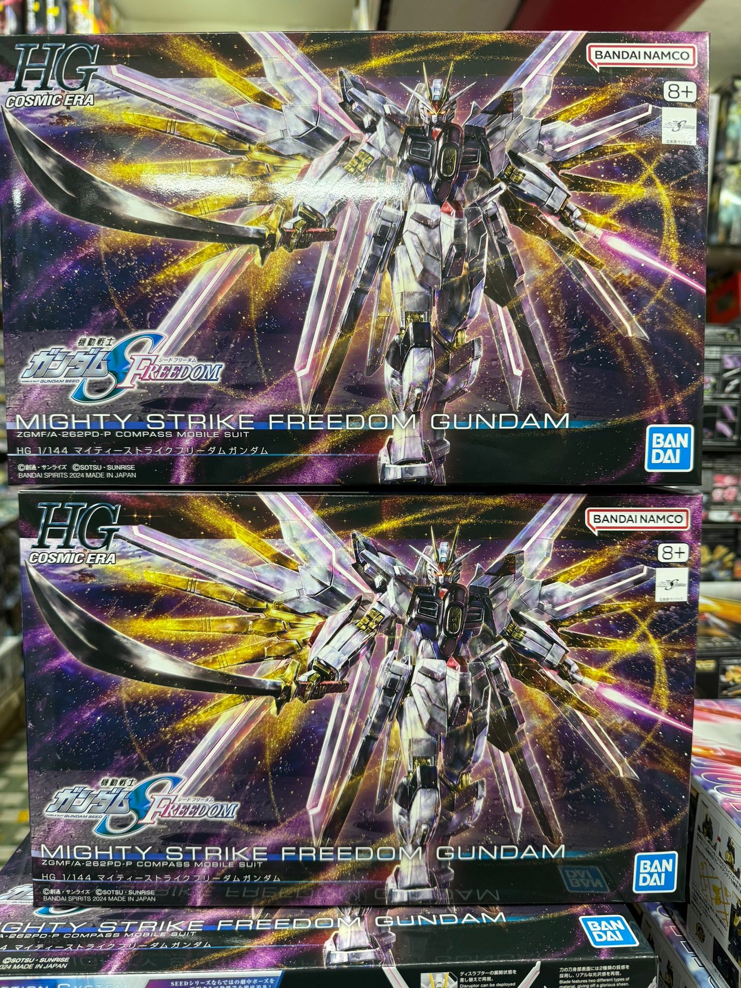 HG 1/144 マイティーストライクフリーダムガンダム 突擊自由高達極