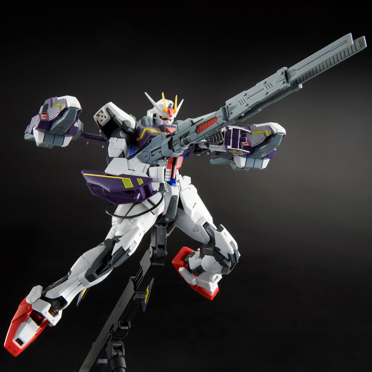 MG 1/100 MG 1/100 エールストライクガンダム Ver.RM LIGHTNING STRIKE GUNDAM Ver.RM