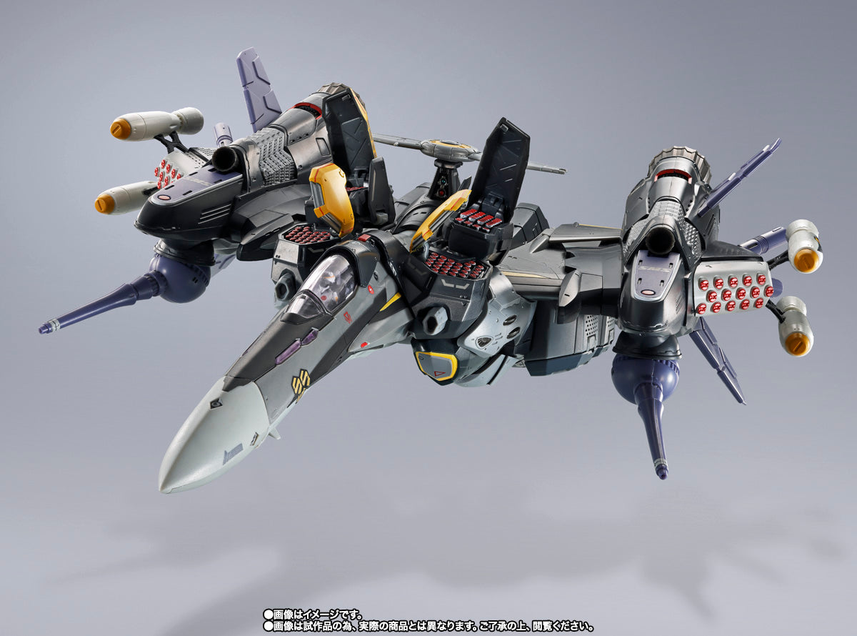 【限定】DX超合金 VF-25S アーマードメサイアバルキリー (オズマ・リー機)リバイバルVer.