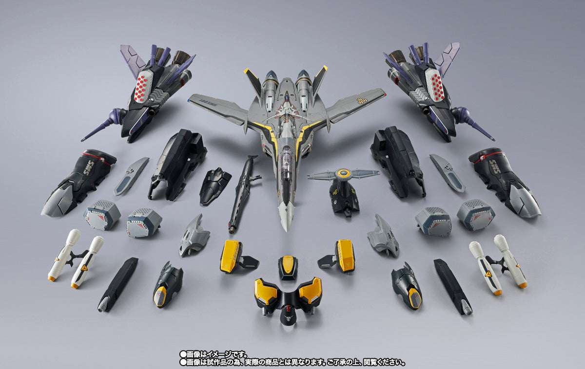 【限定】DX超合金 VF-25S アーマードメサイアバルキリー (オズマ・リー機)リバイバルVer.