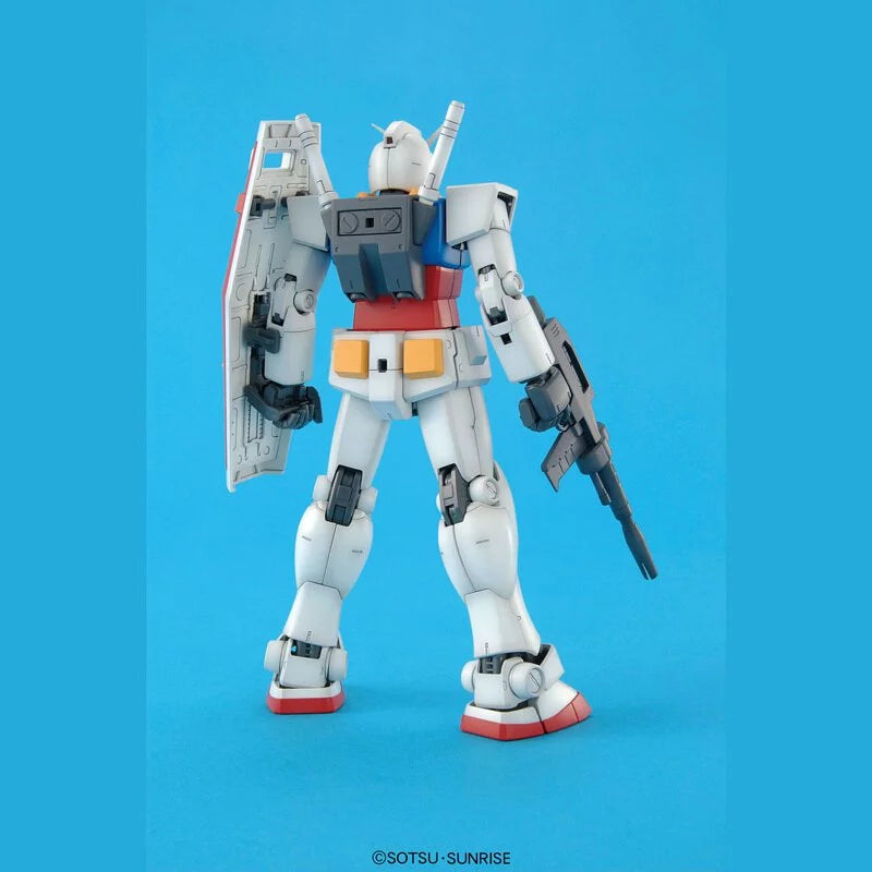 MG 1/100 RX-78-2 Gundam Ver. 2.0