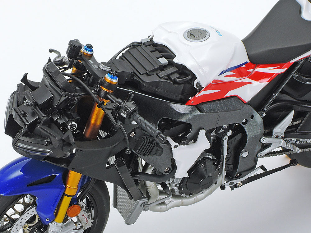 Tamiya 14141 1/12 Honda CBR1000RR-R FIREBLADE SP 30th Anniversary (30週年紀念配色)￼