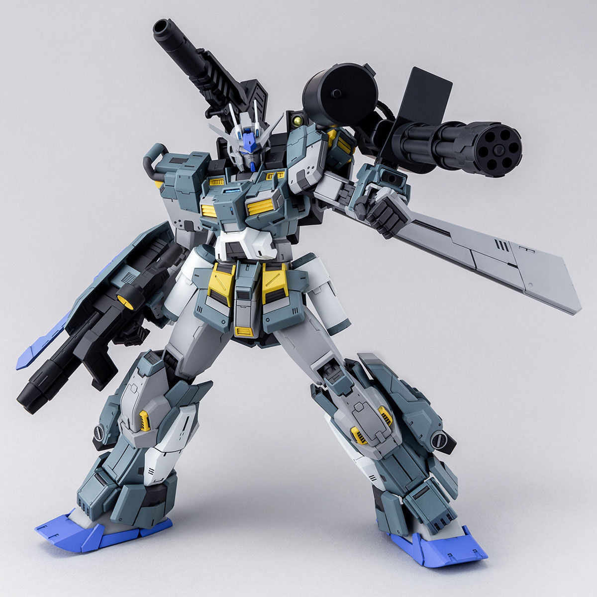 PB MG 1/100 GUNDAM Stormbringer P.F. 興風者高達