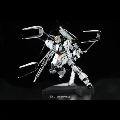 MG 1 / 100 Nu Gundam Ver. Ka Metal Plating Version