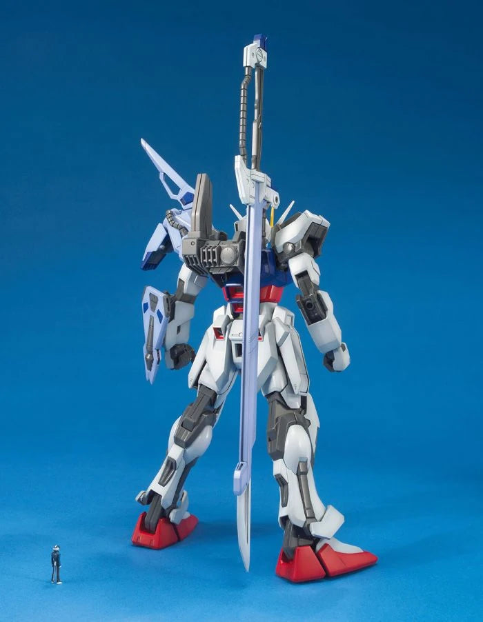 MG 1/100 突擊高達 重劍/砲戰型