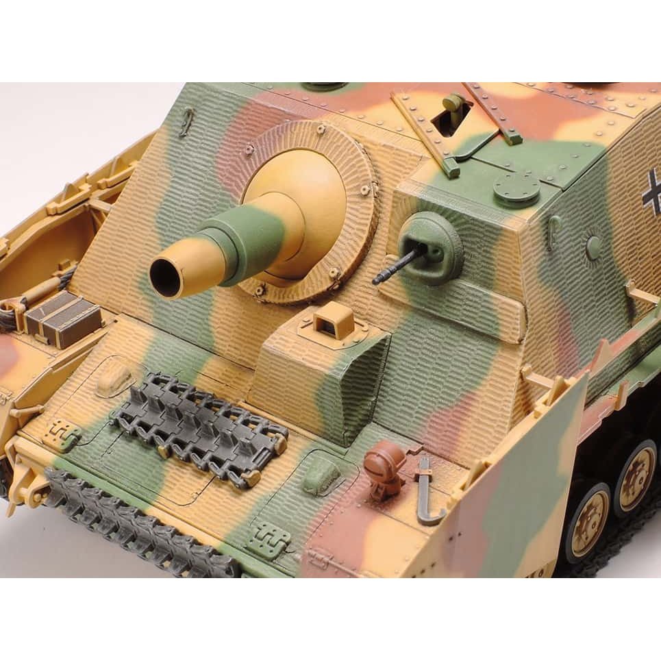 Tamiya 1/35 MM 35353 German Assault Tank IV Brummbar Late Production