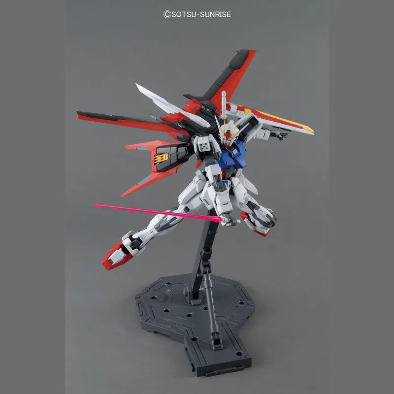 MG 1/100 空戰型 突擊高達 Ver. RM