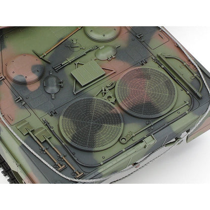 Tamiya 1/35 MM 25207 LEOPARD2 A6 TANK `UKRAINE`